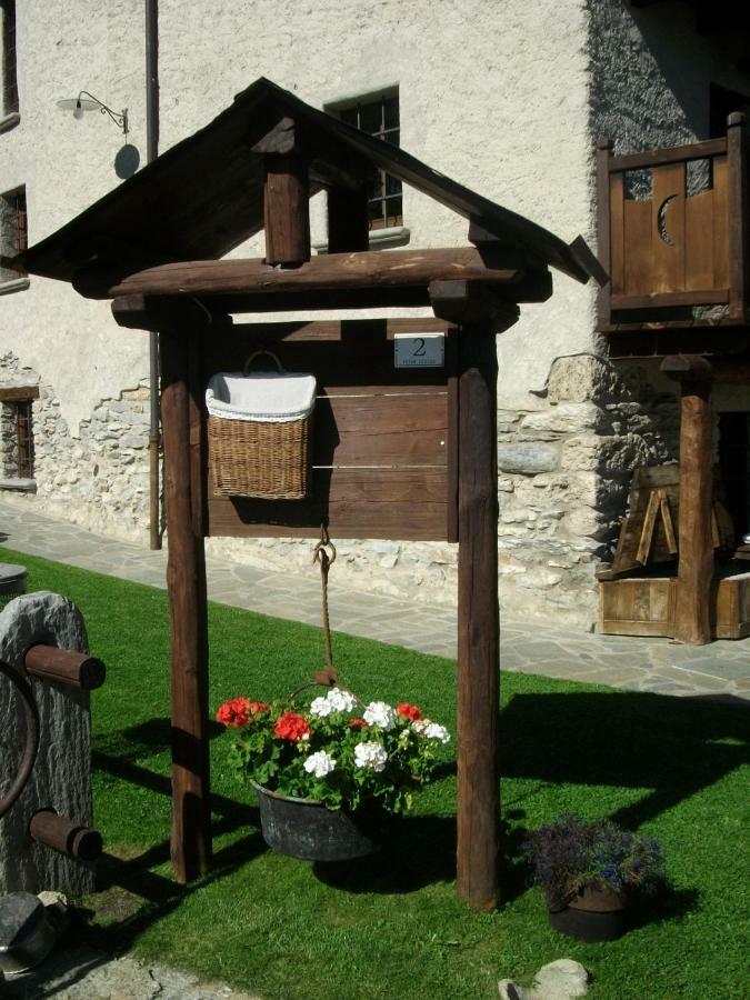 Le Petit Chateau De Vetan Cir 0023 Saint-Pierre Exteriér fotografie